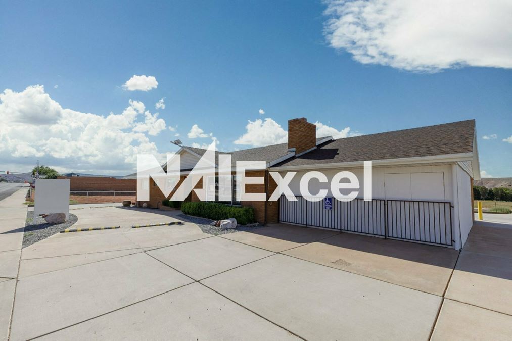 Commercial / Retail Space & Land For Lease