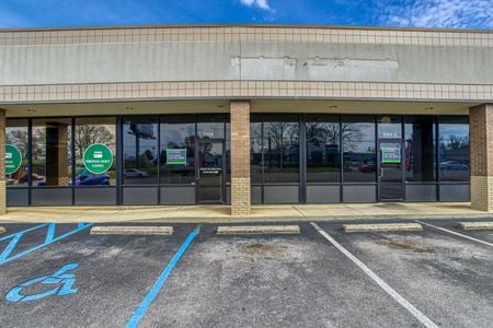 Retail space for Rent at 2101 Woodward Ave in Muscle Shoals