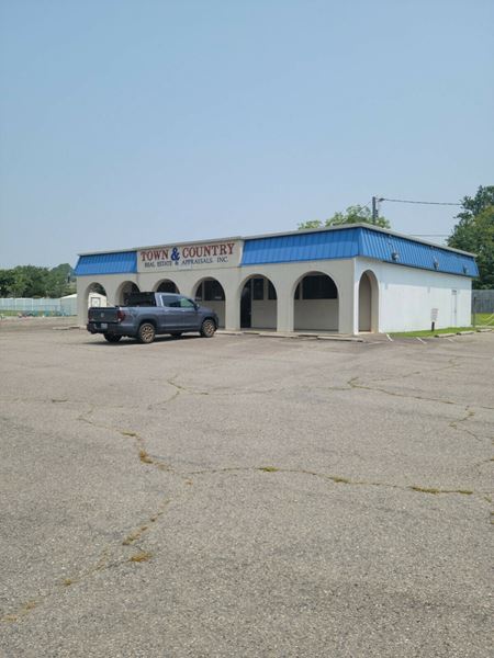 Photo of commercial space at 5404 Yadkin Road in Fayetteville