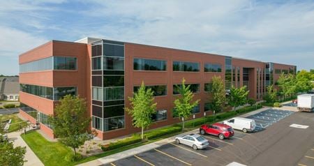 Office space for Rent at 1441 W. Long Lake in Troy