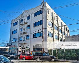 The Oak Street Building