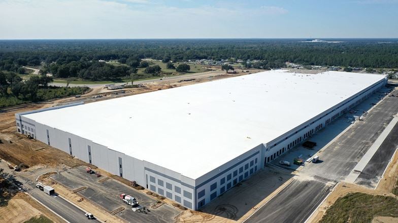 226,800sf-943,000sf Warehouse For Lease