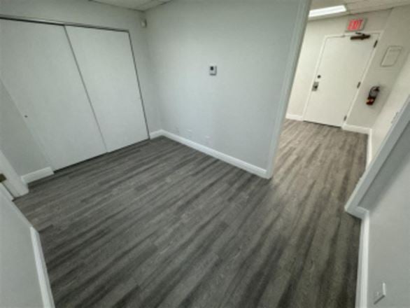 589 SF Suite 204 Professional and Medical Office Space (LEASED)