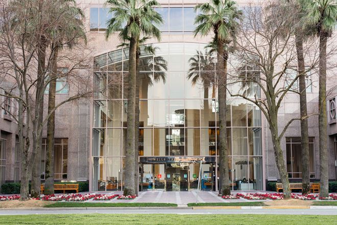 WeWork - 400 Capitol Mall