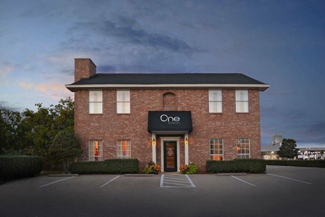 Office in Downtown Grapevine