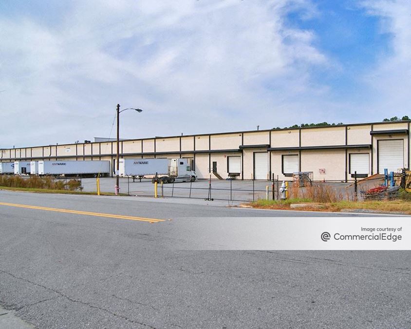 6878 Kelly Avenue, Morrow, GA 30260