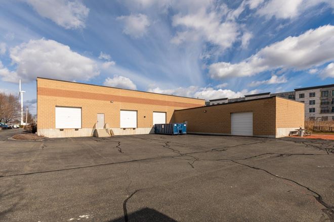 Industrial Flex Space for Lease in Newburyport, MA