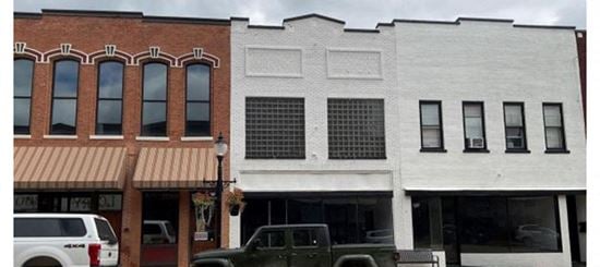 15 N Main Street