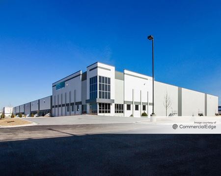 Industrial space for Rent at 7225 Santa Fe Drive in Hodgkins
