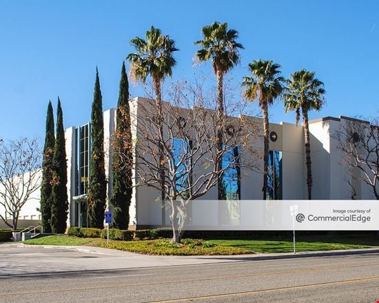 Centrepointe Chino - Bldg. C