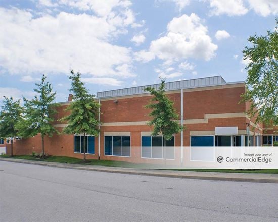 Melford Town Center - 5001 & 5021 Howerton Way
