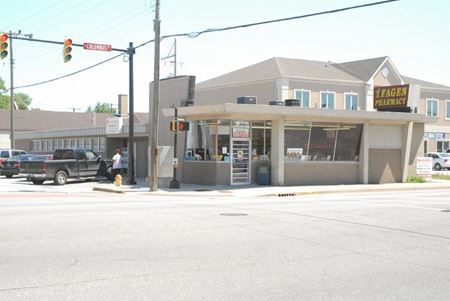 Retail space for Rent at 2002 E Columbus Dr. in East Chicago
