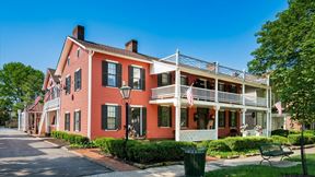 The Historic Buxton Inn