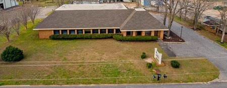 Office space for Rent at 714 Murray Rd in Dothan