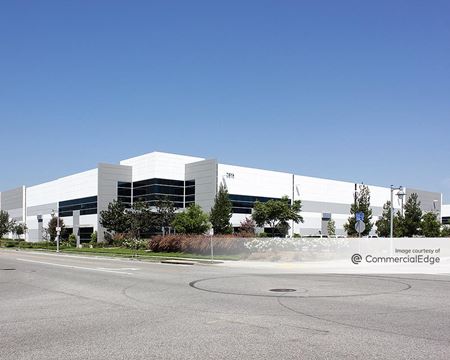 Photo of commercial space at 3815 Schaufele Avenue in Long Beach