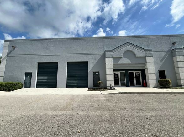 Powerline Commerce Park