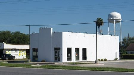 Retail space for Rent at 505 E Edinburg Avenue in Elsa