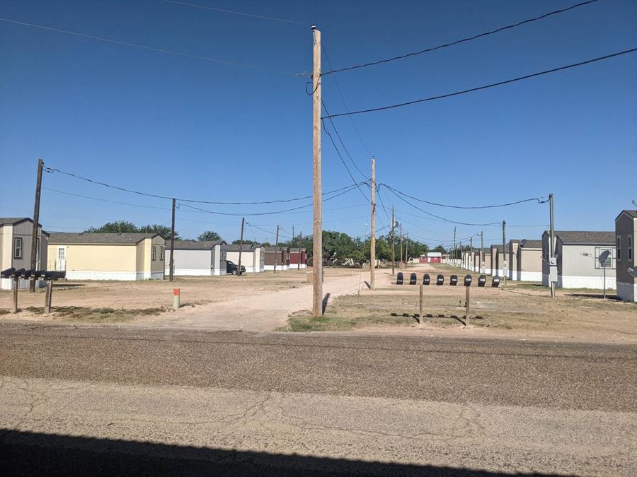 Texas Oil Country - Snyder, TX - Scurry County - MHC Mobile Home Park - 16 Units - Room for Approximately 8 More