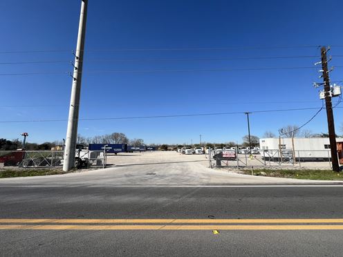 3033 I-10 East Frontage Rd, Baytown, TX 77521, Harris County