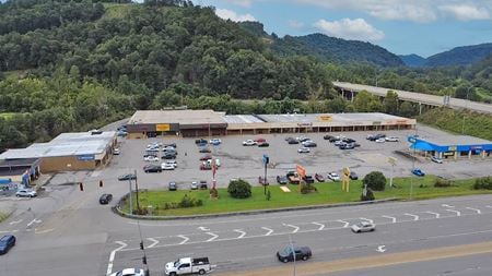 Retail space for Rent at 81 Glyn View Plaza in Prestonsburg