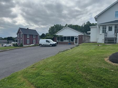 Photo of commercial space at 4866 West Seneca Turnpike in Syracuse