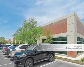 The Oaks at University Business Park - Building 4