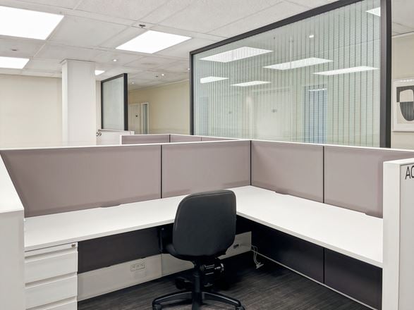 Regus - Montreal - Boul Cremazie