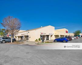 Edgewater Place Shopping Center
