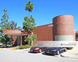 2200 & 2230 Lynn Road