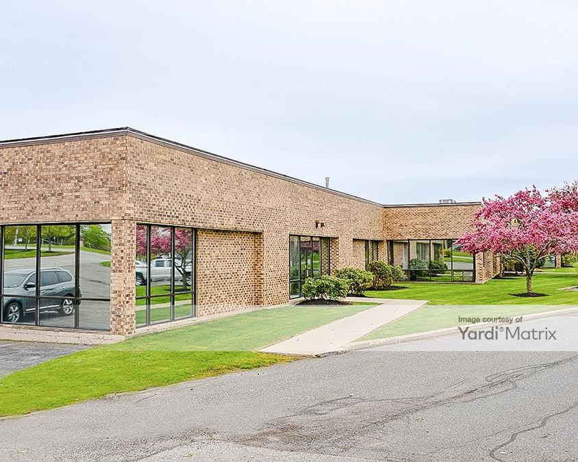 Cherry Hill Park 33 Cherry Hill Drive 33 Cherry Hill Drive Office