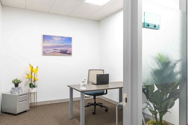 Quest Workspaces - Quest Boca Raton