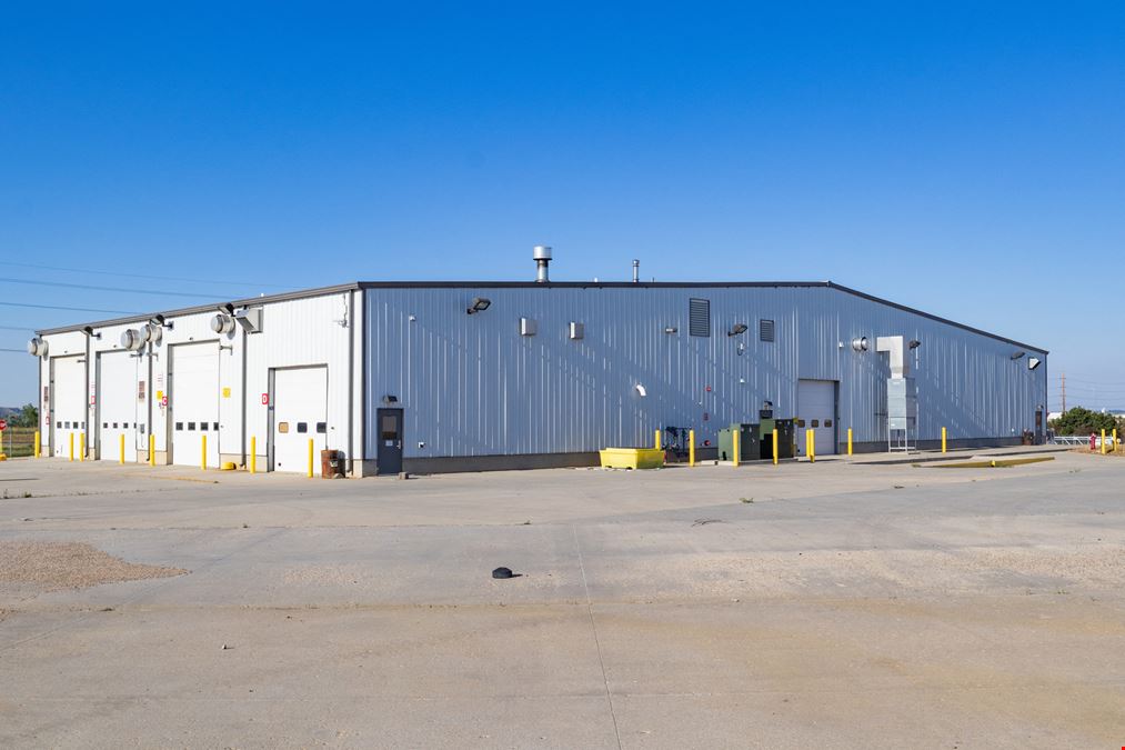 ±16,200 SF Industrial Facility with Truck Wash – Ideal for Trucking, Maintenance, or Storage
