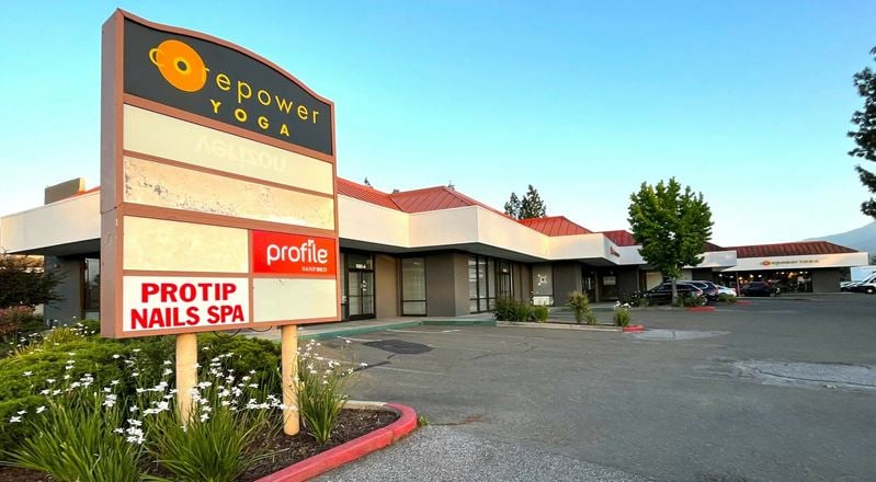 Blossom Hill Shopping Center
