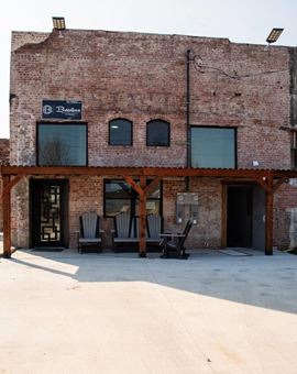 119 Jackson St.