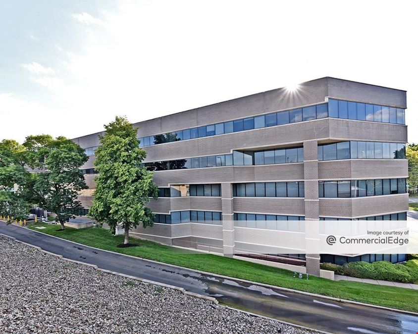 8880 Ward Pkwy