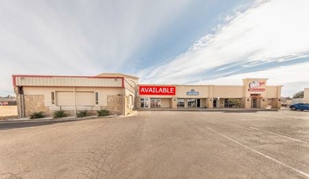 Retail space for Rent at 10007 Slide Rd in Lubbock