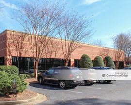 Lakeside at Peachtree Corners - 5250 Triangle Pkwy
