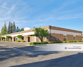 Woodward Business Park - 295, 323 & 351 West Cromwell Avenue