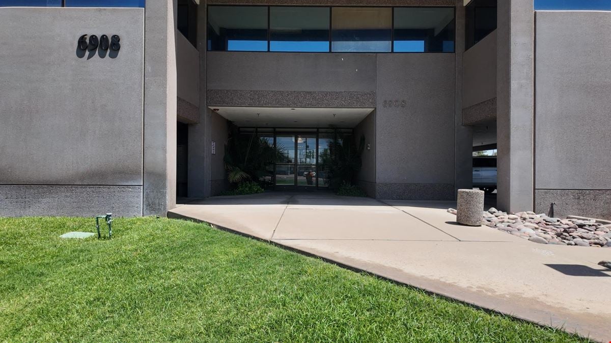Executive Office Space in Prime Scottsdale Location