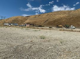 32300 Castaic Rd