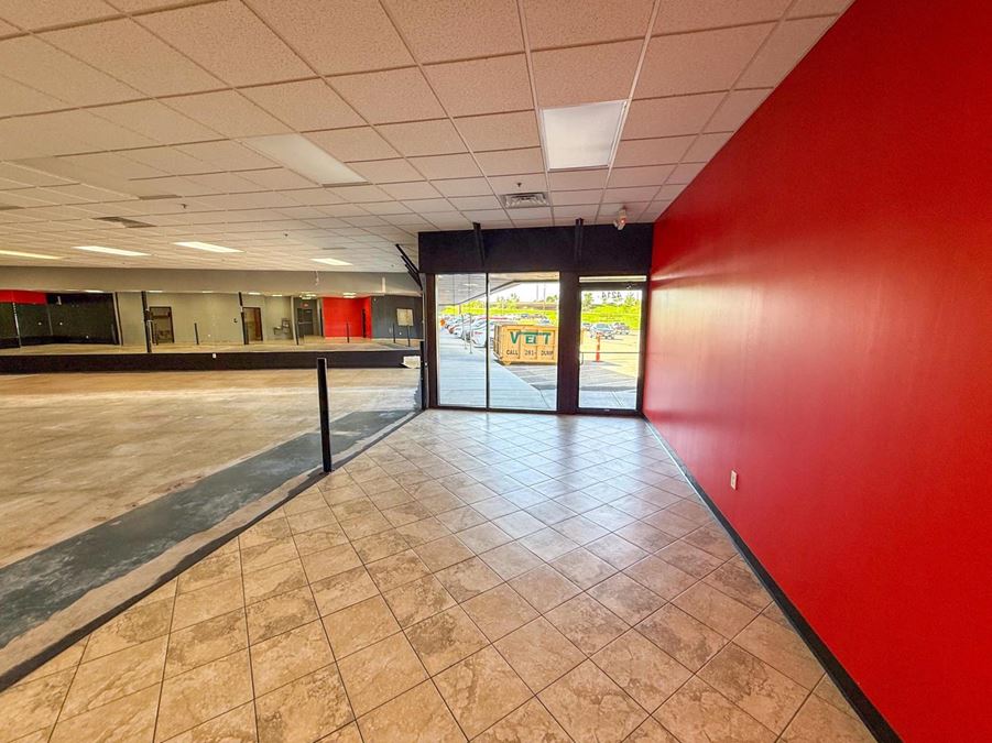 4200 East Frontage Road - Harbor Freight Center