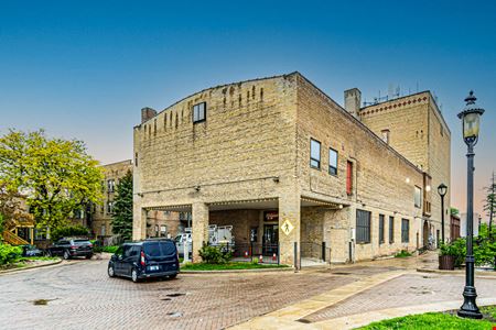 Retail space for Rent at 5 South Prospect in Park Ridge