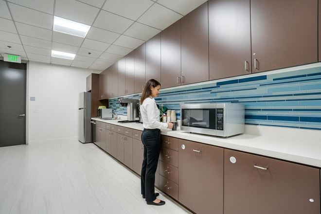 Barrister Executive Suites - The Torrance