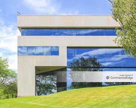 100 Manhattanville Road