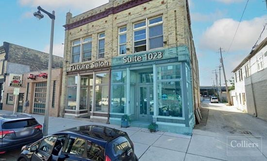 1023 S 5th St Prime Walker's Point Retail Space