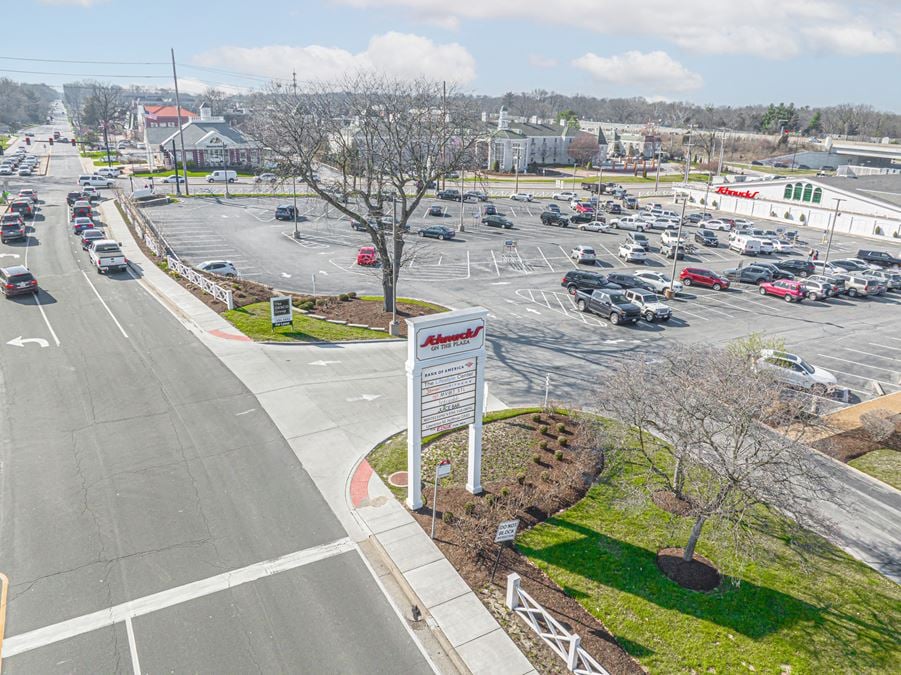 Schnucks on the Plaza