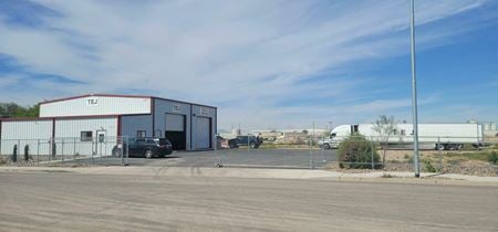 Industrial space for Sale at 1481 N Grant Ave in Casa Grande