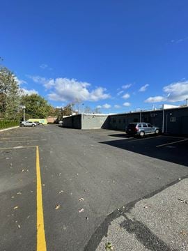 825 SF Turnkey Restaurant