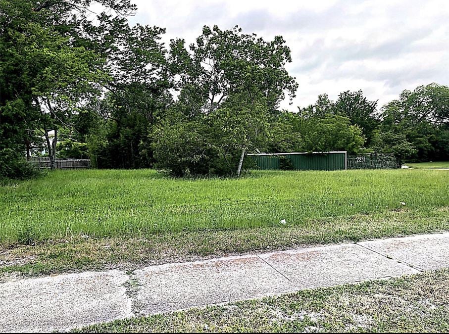 Cedar Crest Land
