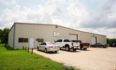 Industrial space for Rent at 806 Tradesmens Park Loop in Hutto